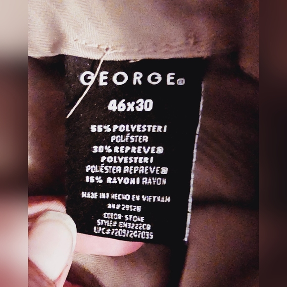 George Men's Kakie Pleated Relaxed Fit size 46x30 Pants - Picture 6 of 6